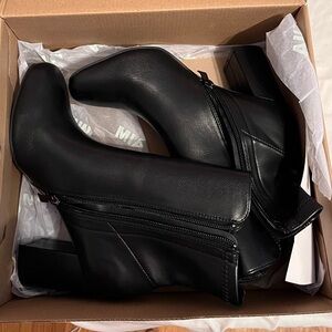 MIA Brand new black booties size 7